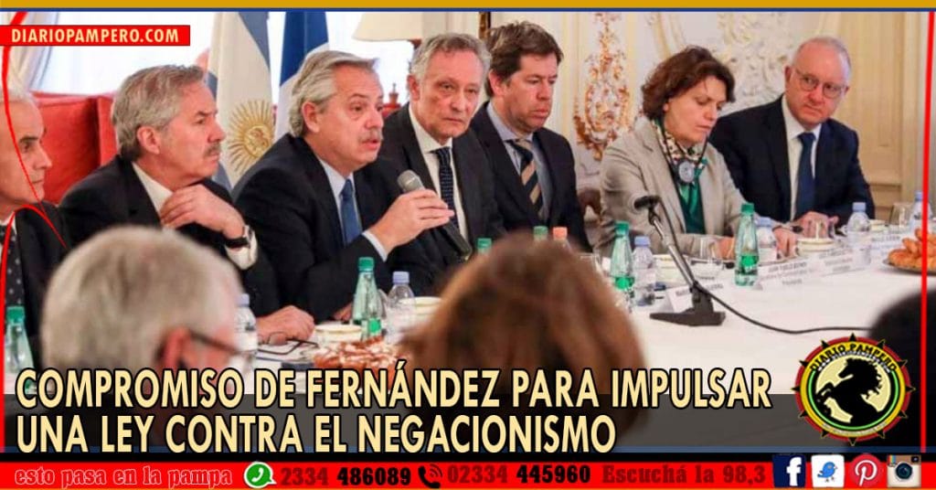 Compromiso de Fernández para impulsar una ley contra el negacionismo