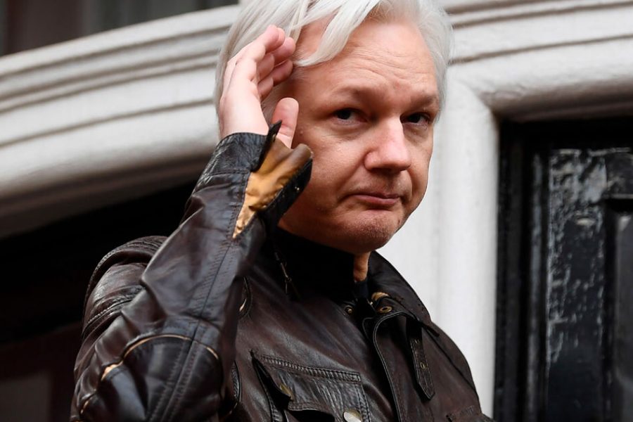 La Justicia británica autoriza a Assange a recurrir contra su extradición a EEUU Julian Assange