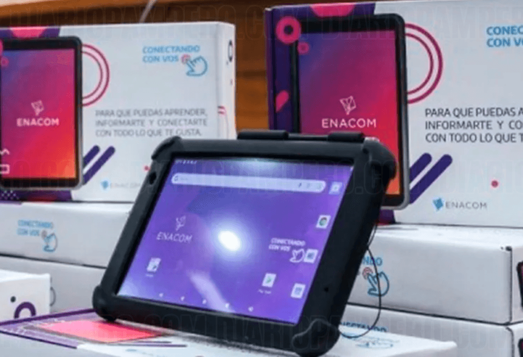 Anses brinda tablets gratuitas a jubilados y pensionados, promoviendo la inclusión digital