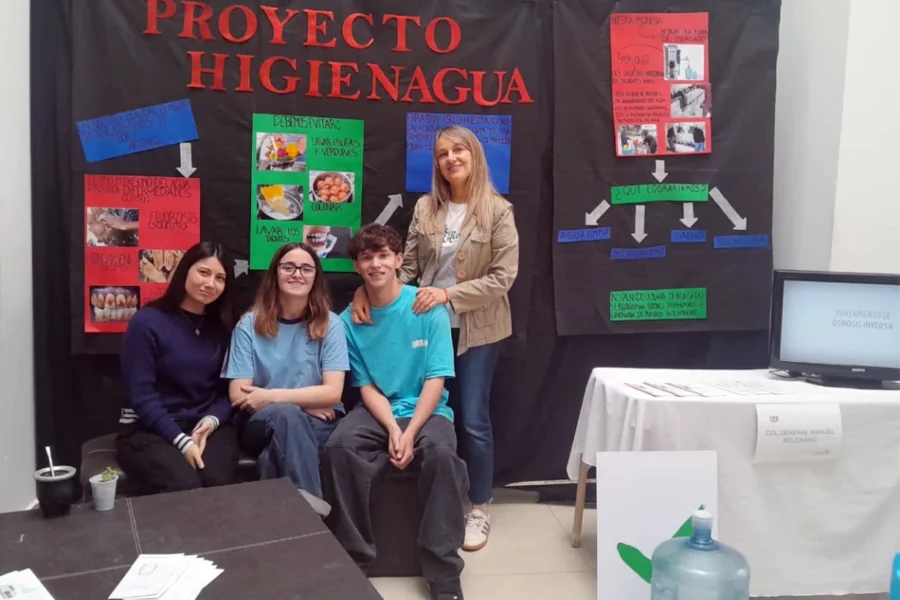 Higienagua: Estudiantes de Castex impulsan un proyecto para proteger la salud de los castenses