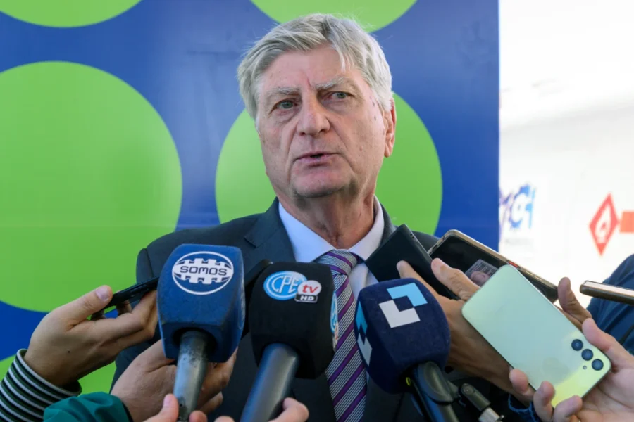 Ziliotto reclama deuda nacional que excede 400 mil millones de pesos