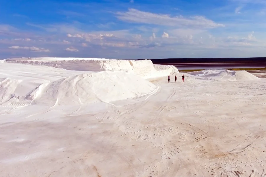 Destino La Pampa: un viaje al blanco infinito donde naturaleza, historia y producción se funden en las salinas pampeanas