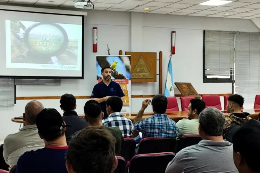 Capacitación provincial refuerza la preparación de Guías de Caza con amplia participación en cuatro sedes pampeanas