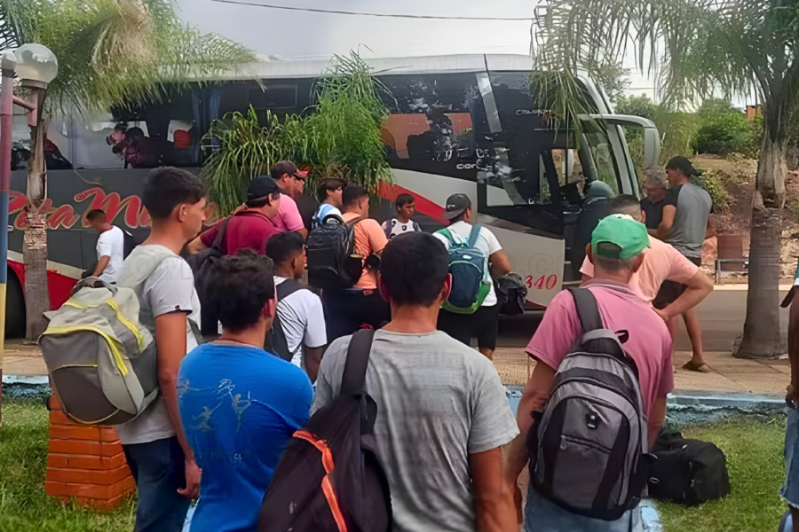 Éxodo laboral juvenil hacia Brasil en búsqueda de trabajo