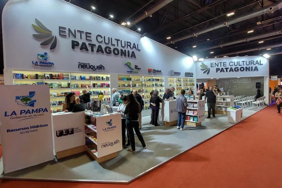 Autores pampeanos llevan sus obras a la Feria Internacional del Libro