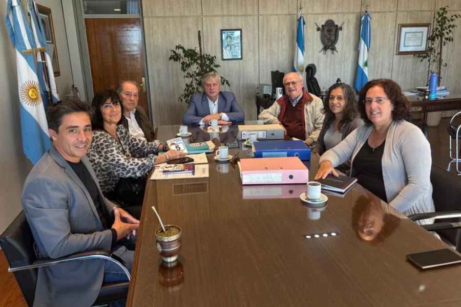 Ziliotto recibió a Autovía Ruta 5 reclamo por el estado de rutas nacionales