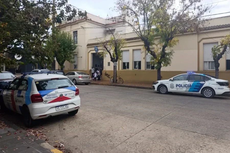 Amenazas de tiroteos en escuelas generan operativos simultáneos