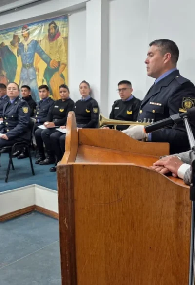 Día Nacional de la Policía: reconocimiento a efectivos heridos y homenaje a caídos en servicio en La Pampa