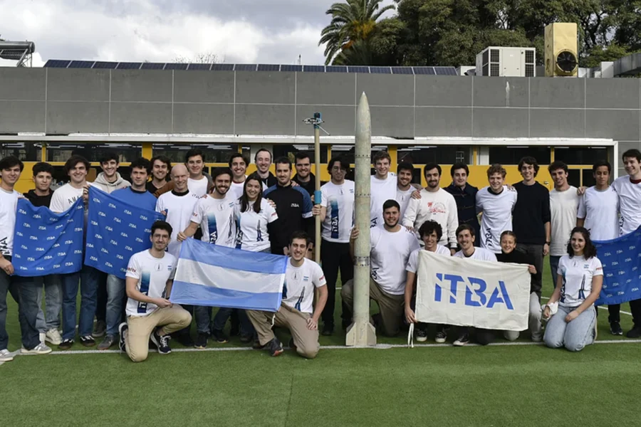 Estudiantes del ITBA competirán con un cohete que buscará superar la velocidad del sonido