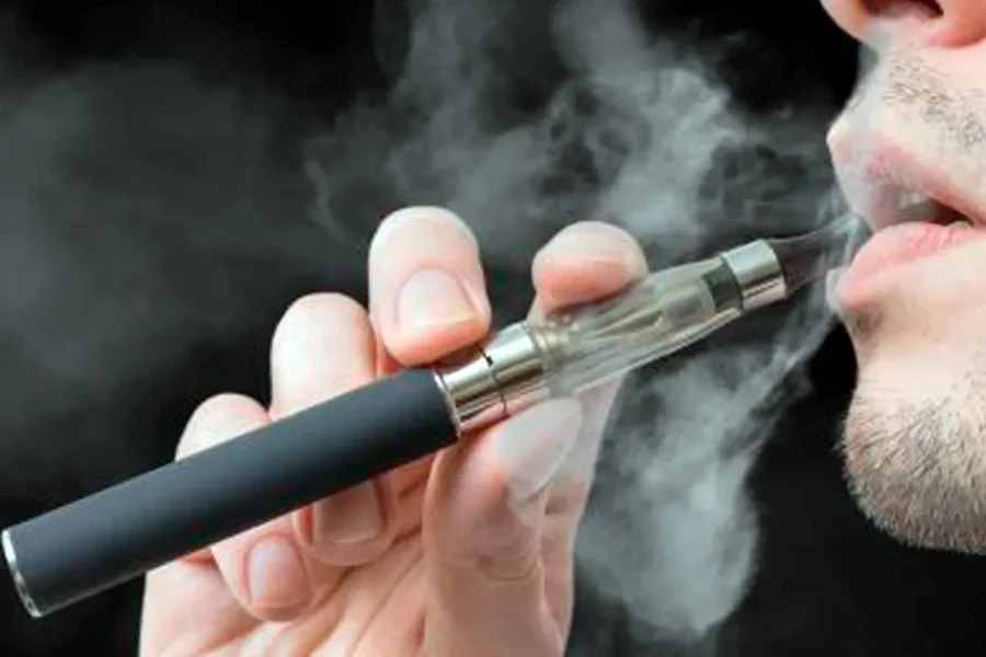 El Gobierno establece un nuevo marco legal para regular la venta de vapeadores en el país
