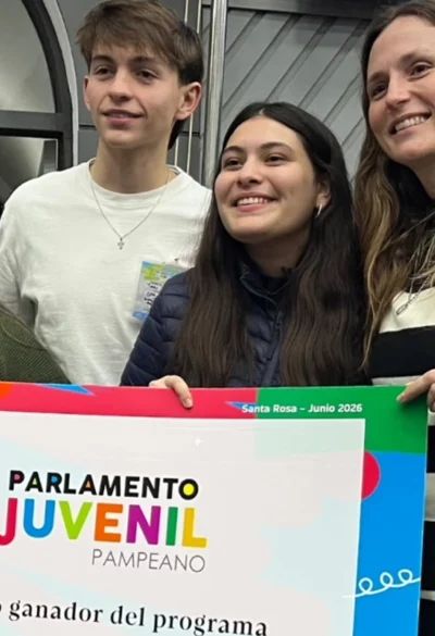 Parlamento Juvenil Pampeano 2026: un proyecto transforma residuos en mobiliario escolar