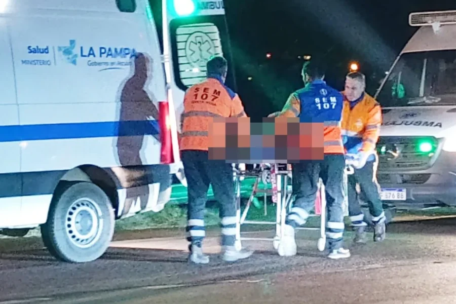 Bajo Giuliani: cuatro mujeres murieron tras caer con una camioneta a una hondonada inundada