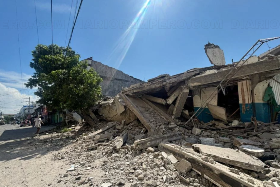 Terremoto de 7,8 en el sur de Filipinas deja 19 muertos