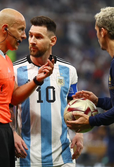 FIFA designa a Marciniak como árbitro del debut argentino