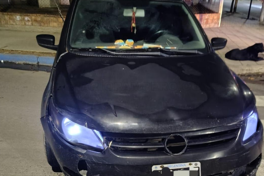 Choque y disturbios por conductora supuestamente alcoholizada