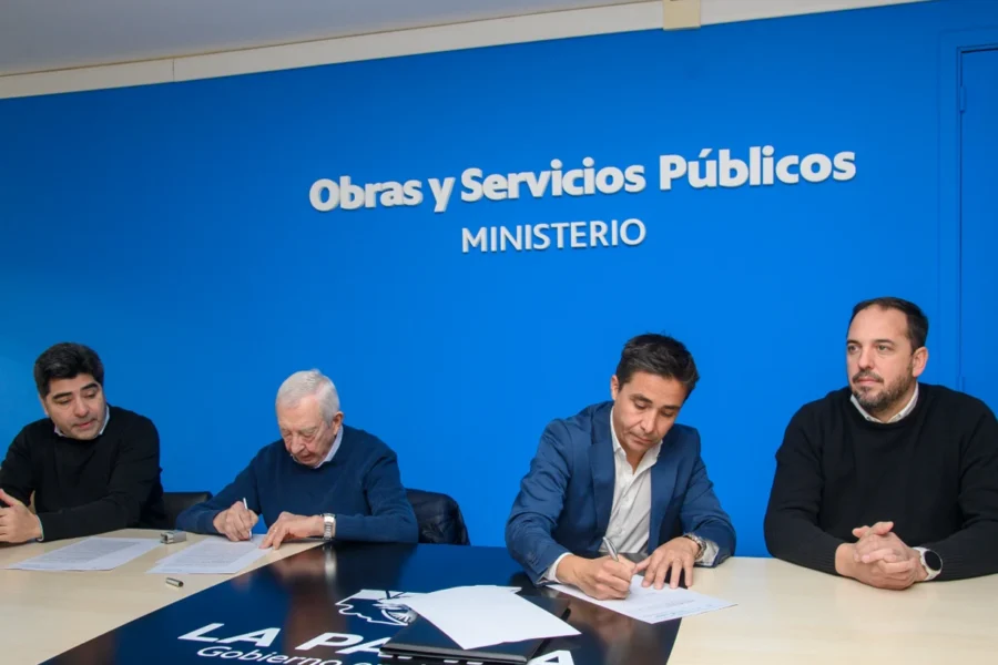 Provincia impulsa una nueva obra de saneamiento en Santa Rosa para Villa Alonso