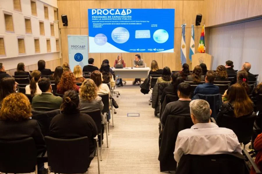 Capacitaron a 45 agentes públicos provinciales en prevención y promoción de la salud mental