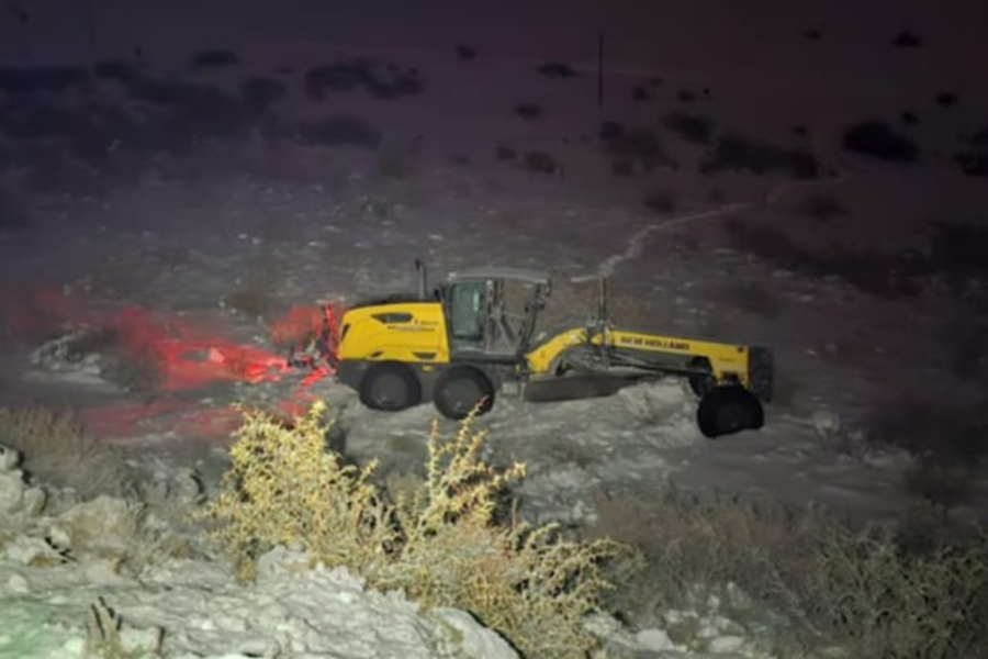 Murió al caer con motoniveladora más de 50 metros