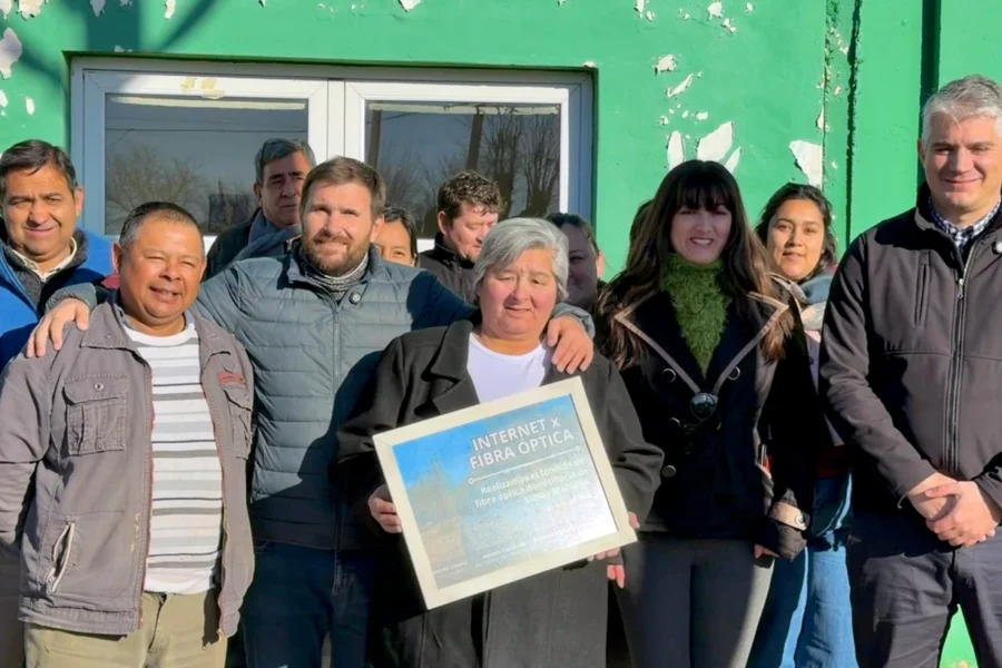 Limay Mahuida incorporó fibra óptica domiciliaria