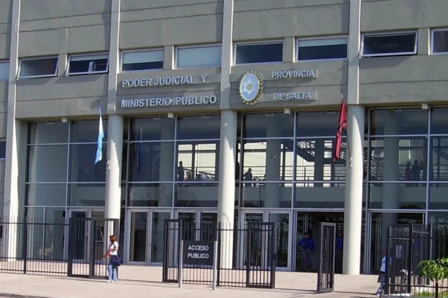 Golpeó a la hija de su pareja en Salta y fue condenado