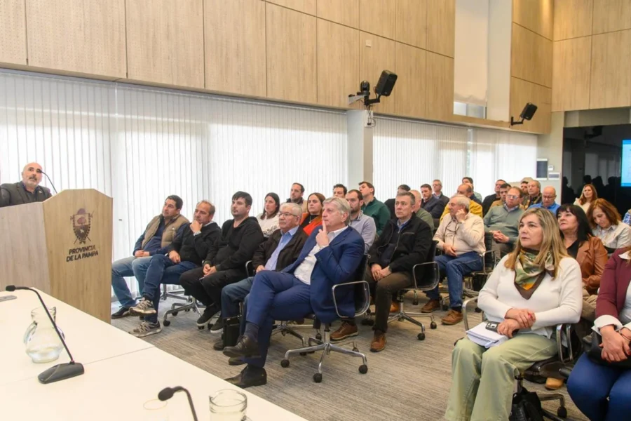 50 jefes comunales se reunieron para coordinar la prevención ante posibles efectos de “El Niño”