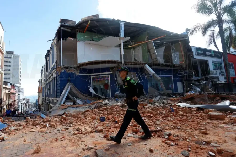 Sismo de magnitud 7,4 sacudió Colombia