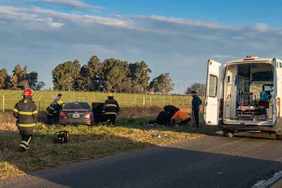 Ocho personas heridas tras choque frontal en Ruta 35