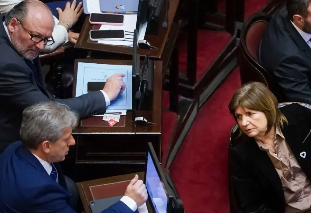 El oficialismo acepta modificar el Súper RIGI para lograr dictamen