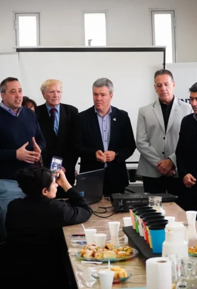 La Provincia capacitó a emprendedores en multiplicación y cultivo de plantas aromáticas