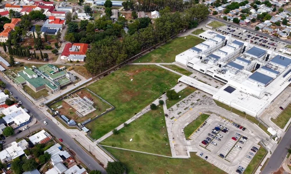 Gobernador Ziliotto formaliza el Campus de Salud de La Pampa