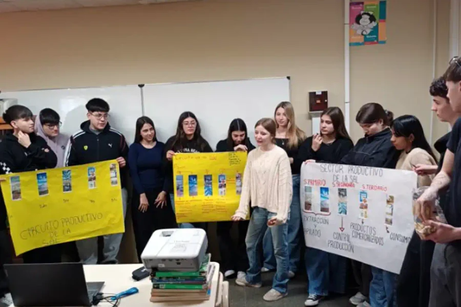 Estudiantes secundarios pampeanos se vinculan con la matriz productiva provincial