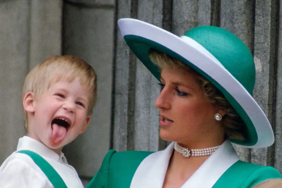 Harry prepara una película sobre Diana de Gales para 2027